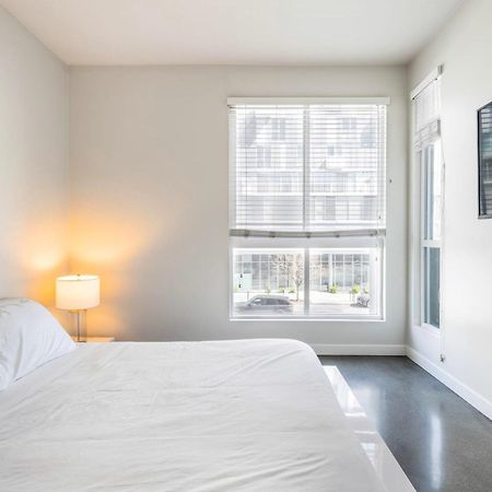 New 2Br Luxury Apartment Hollywood Лос-Анджелес Экстерьер фото
