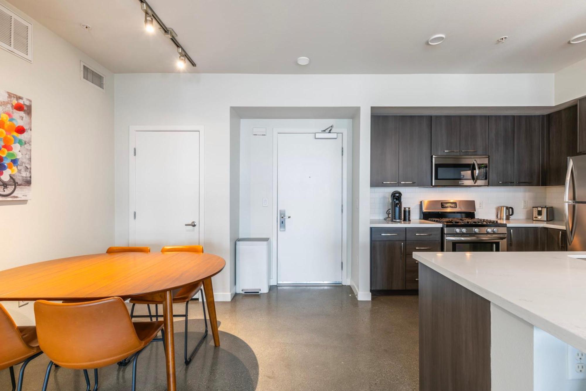 New 2Br Luxury Apartment Hollywood Лос-Анджелес Экстерьер фото